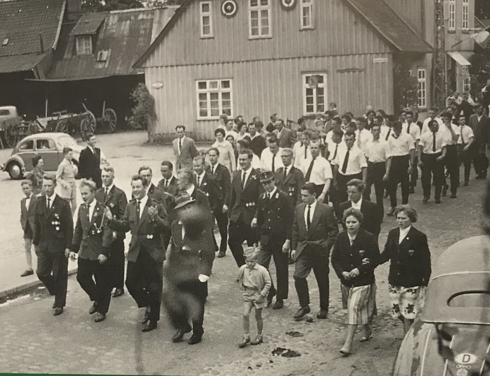 Schützenumzug in der Dammstraße